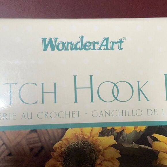 WonderArt Sunflower Latch Hook Kit - Picture 7 of 7